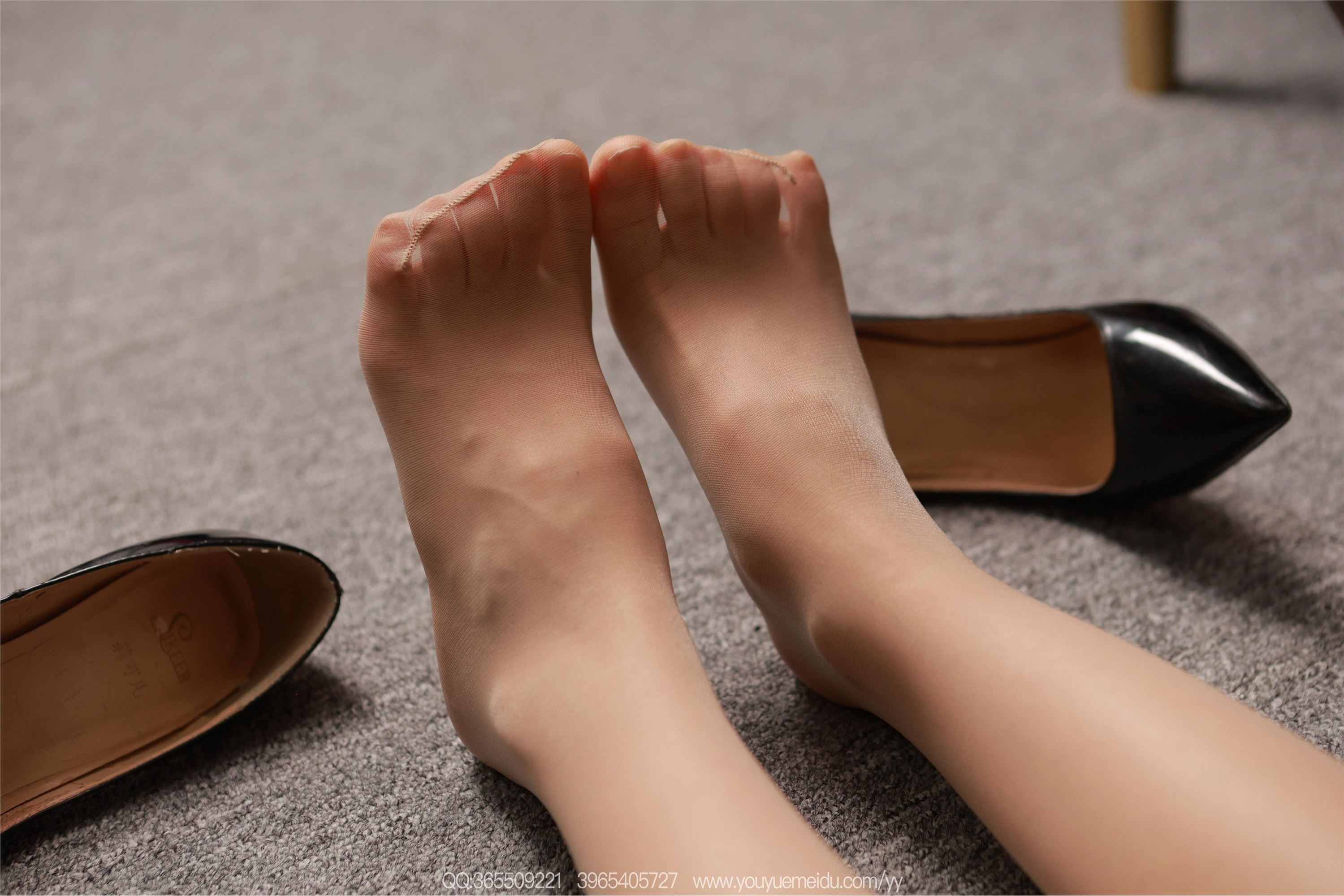 IESS异思趣向  2025.08.24 丝享家 2139 小金《红底高跟鞋》